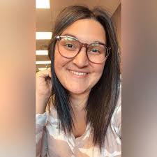 Patricia Derry's Instagram, Twitter & Facebook