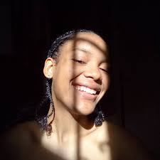 Ambar Aguilera's Instagram, Twitter & Facebook