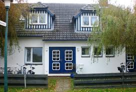 Nach der renovierung der bekannten langeooger hotelanlage feuerschiff langeoog bietet sich nun für kapitalanleger eine gute chance, in eine ferienimmobilie auf einer der beliebtesten deutschen inseln zu investieren. 2 Zimmer Wohnung Zum Verkauf 26465 Langeoog Mapio Net