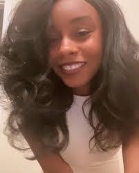 Amber Nesbit's Instagram, Twitter & Facebook