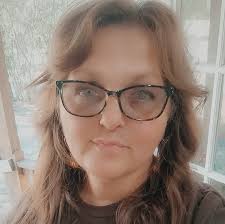 What are the loud bangs heard in Runnels County?