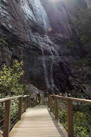 11 Incredible Hikes Under 5 Miles Everyone In North Carolina Should Take North Carolina Vacations North Carolina Travel Chimney Rock State Park