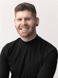 Victoria Boggs's Instagram, Twitter & Facebook