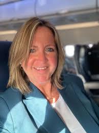 Allison Mears's Instagram, Twitter & Facebook