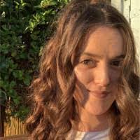 Ella Casey's Instagram, Twitter & Facebook