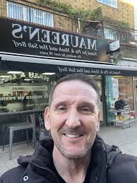 Cockney food of the gods. Pie mash and liquor white pepper and vinegar.😘