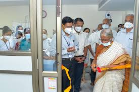 It helps you to find any kind of hospital that is nearest to you whether government, private, emergency, vaccine center, eye, er, medical center, etc. Madurai Aravind Eye Care System