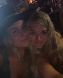 Lauren MacMillan (@lauren.teylor) • Instagram photos and videos