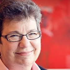 Catherine Knox's Instagram, Twitter & Facebook