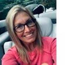 Holly Busse's Instagram, Twitter & Facebook