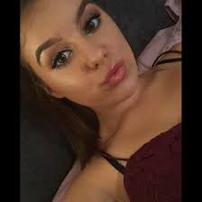 Vicky Morton (nee Green) sadly passed away 25th January 2023 in Ashgate  Hospice from Cancer Vicky attended Gorseybrigg, Gosforth & Henry Fanshawe  and remained in Dronfield all her life. Vicky will me