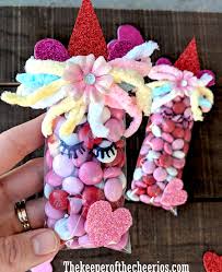 When valentine's day comes around you can get so swept up in the romance/effort of it all that you forget the romantic holiday is all about treating yo'self to a little love. Unicorn Valentines Day Treat Bags The Keeper Of The Cheerios
