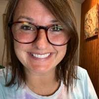 Erin Biggs's Instagram, Twitter & Facebook