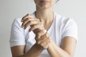 Stretching out the muscles of the chest and the rib. Repetitive Strain Injury Rsi Diagnosis Symptoms And Treatment