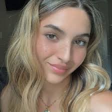 Sara Samano (samanosara20)