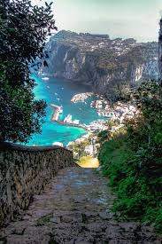 Bonitavista Isle Of Capri Italy Photo Via Andrew In Viaggio Luoghi Meravigliosi Vacanze Da Sogno