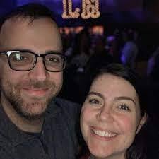 Ross Cochran's Instagram, Twitter & Facebook