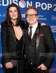 In sommige specials was irene moors teamcaptain van het oranje team. Guus Meeuwis En Partner Manon Meijers Dsc8101 3 Jpg Dutch Press Photo Agency