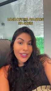 Dona Shein e as Melhores Lojas de Maquiagem