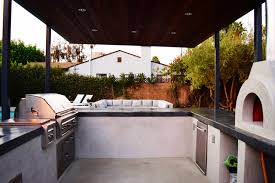 outdoor kitchen, pizza oven & barbecue