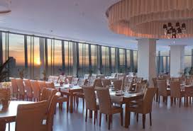 Mancare buna mai gasesti si la: Restaurante De Lux Bucuresti