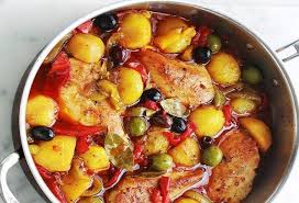 Les Crevettes Au Beurre Citronne Avec Nouilles De Courgettes Une Recette Delicieuse Prete En 10 Min Recettes E Poulet Poivron Recette Facile Alimentation