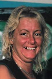 Dana Houseman's Instagram, Twitter & Facebook