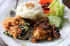 Berbagai Macam Makanan Tradisional Khas Indonesia dan Tempat Asalnya -  Goorita
