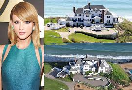 27 Jaw Dropping Celebrity Houses We Hope They Have A Really Good Home Insurance Page 6 Of 45 Loan Pride Celebrity Mansions Celebrity Houses Mansions