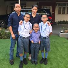 He was working in mumbai as a coach and i was busy with my career and my family. Mc Mary Kom Photos Facebook
