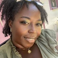 I just want to give A VERY SPECIAL HAPPY BIRTHDAY SHOUTOUT TO MY  SPECTACULAR, LOVING, HARDWORKING MOTHER!! 🥹🥰🥰🥳🎉🎁 Not only did you win  an honorable Star ⭐️