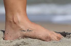 Ryan reynolds touts free deadpool tattoos at comic con! When Can I Go Swimming After Tattoo And Why You Can T Swim With New Tattoo 2021 Study