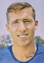 Arron Thomas's Instagram, Twitter & Facebook