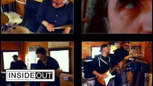 Showing great skills with their instruments, they played live at many festivals in in italy. Banco Del Mutuo Soccorso L Assalto Dei Lupi Official Video Youtube