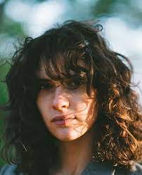 Most french girls i know wash their hair every five to seven days. 12 Instababes Who Will Make You Want This Epic French Girl Haircut Curly Hair Styles Hair Styles Girl Haircut