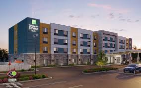 Holiday inn express windsor ⭐ , united kingdom, windsor, 71 alma road: Windsor Greenlights 14m Holiday Inn Express Hotel Hartford Business Journal