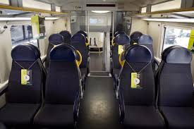 Stop all'allentamento delle norme sui treni: ordinanza del ministro Speranza