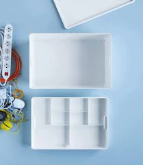 Technikutensilien Und Ladegerate In Einem Kuggis Einsatz Mit 8 Fachern In Weiss Kuggis Ikea Aufbewahrungsbox Samla Box