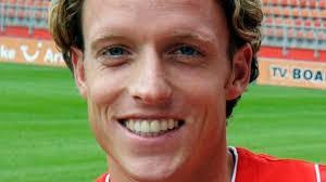 Ron Stam's Instagram, Twitter & Facebook