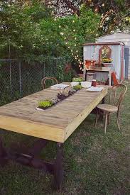 22 Easy Diy Reclaimed Wood Projects For Your Home Outdoor Woodworking Projects Outdoor Furniture Plans Pallet Outdoor