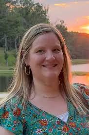 Earlene Barnes's Instagram, Twitter & Facebook