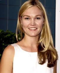 Julia stiles is famous as an american actress who was born on march 28, 1981, in new york city, u.s. Julia Stiles Long Straight Dark Blonde Hairstyle