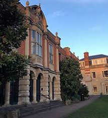 Oxford is somewhat similar to a small federal state: Universitas Oxford Wikipedia Bahasa Indonesia Ensiklopedia Bebas