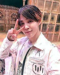 Steven Ledlow's Instagram, Twitter & Facebook