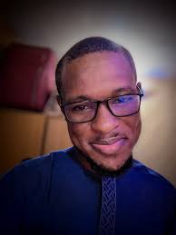 After a hectic weekend, it's already Monday! We're up and running already!  May God bless our hustle! Good morning my fiful!