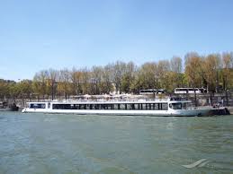 À le diamant, 1 bateaux de particuliers sont disponibles à la location, découvrez d'autres bateaux dans les environs. Le Diamant Bleu Passenger Ship Details Du Bateau Et Situation Actuelle Mmsi 226010450 Vesselfinder