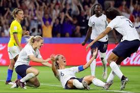 La sbornaya, elle, continue d'étonner son monde. Foot Feminin Tf1 Et Canal Vont Diffuser L Euro 2021