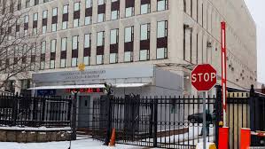 По его словам, президент не видел, что процесс над навальным проходил под портретом ягоды. Kreml Prokommentiroval Portret Yagody V Sude Gde Slushalos Delo Navalnogo Ia Krasnaya Vesna