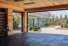 See 10 traveler reviews, 50 candid photos, and great deals for shou sugi ban house, ranked #4 of 4 b&bs / inns in water mill and rated 4 of 5 at tripadvisor. Shou Sugi Ban House Entrance Bild Von Shou Sugi Ban House Water Mill Tripadvisor