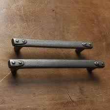 1 X Chambery Cast Iron Pull Handle Vintage Drawer Pulls Cabinet Kitchen Cupboard Door Pulls Industrial French Factory Style Pulls In 2020 Iron Pulls Cast Iron Pull Vintage Drawer Pulls